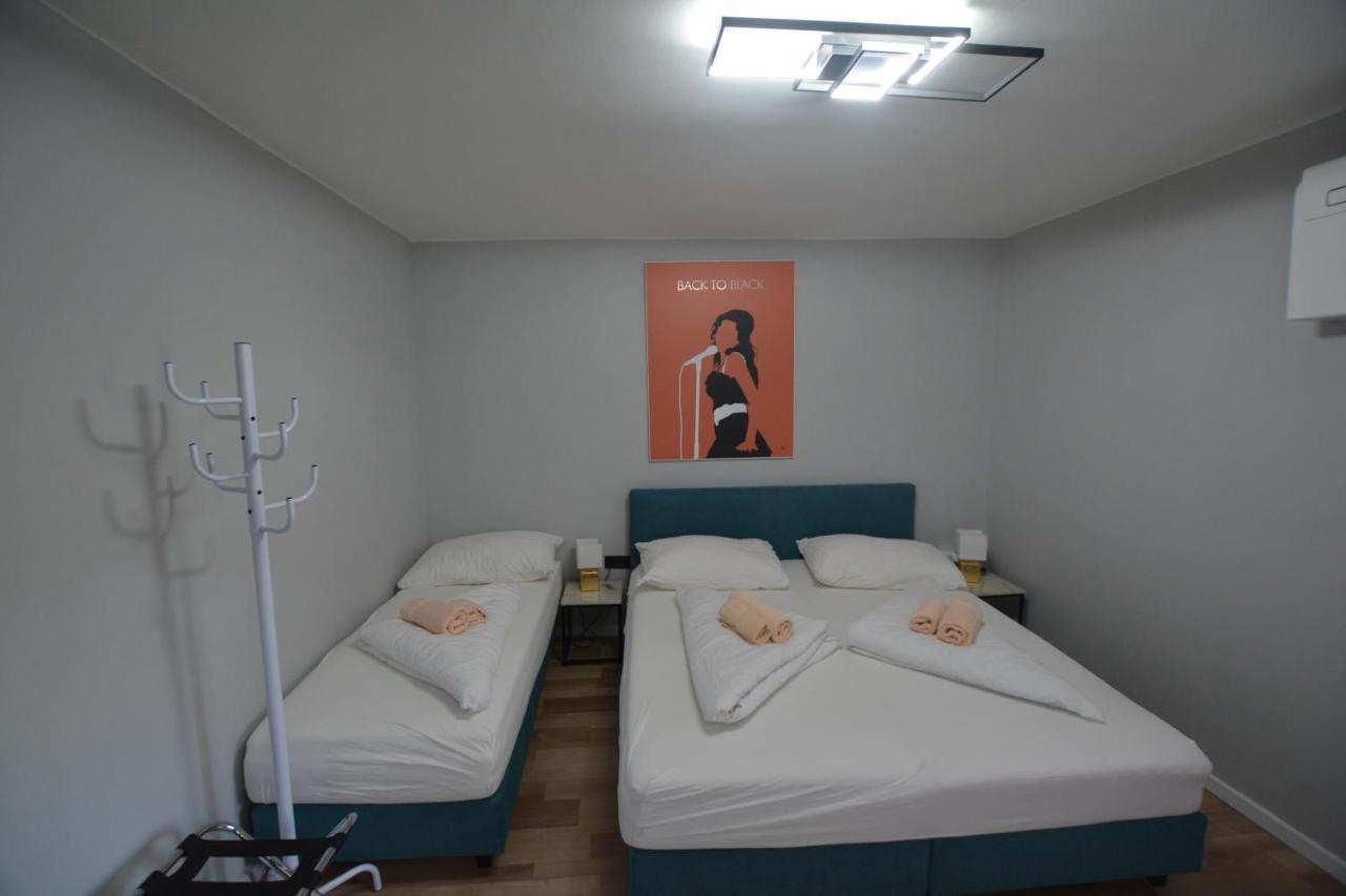 Stadthotel Das فيلاخ المظهر الخارجي الصورة